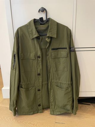 Chaqueta Ecoalf verde militar