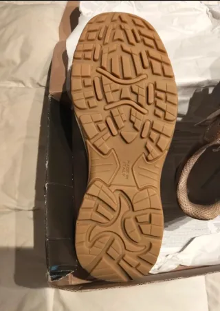 Zapatos de seguridad marrones