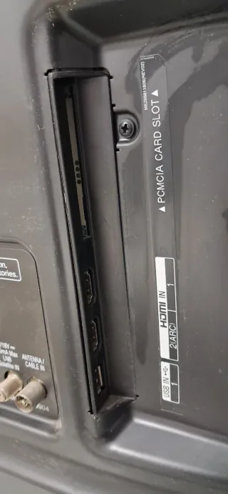 Televisión LG 43UJ651V Gris