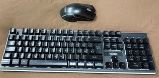 Teclado y Ratón Inalámbricos RedThunder