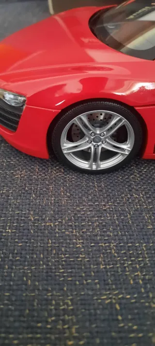 Audi R8 Kyosho 1/18 Rojo