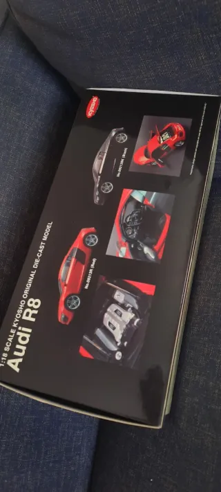 Audi R8 Kyosho 1/18 Rojo