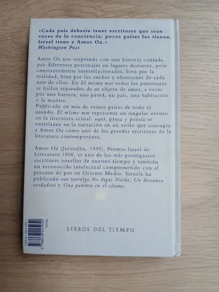 Una historia de amor y oscuridad  y El mismo mar