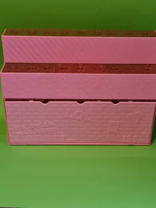 LOL Surprise Pop-Up Store Expositor