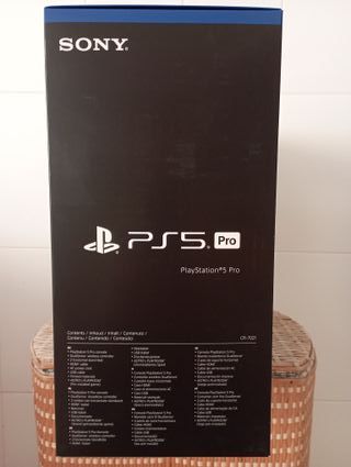 Consola Sony PS5 Pro 2TB CFI-7021