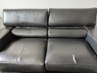 Sofá Negro Piel Sintética