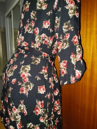Mono floral negro