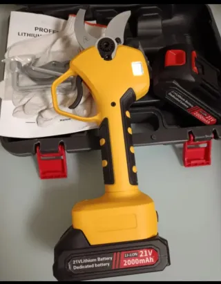 Motosierra y Tijeras Eléctricas Batería Recargable