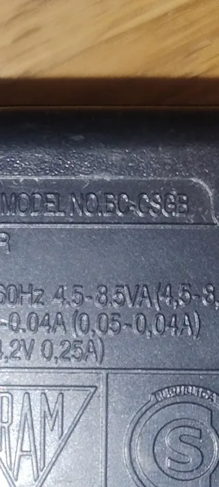 Caricabatterie Sony BC-CSGB