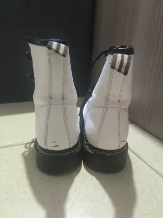 Stivaletti bianchi n. 37