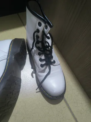 Stivaletti bianchi n. 37