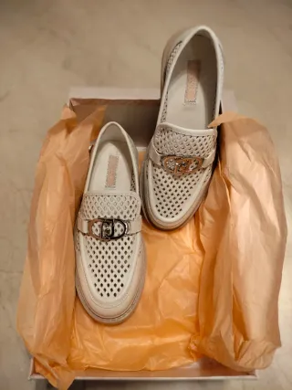 Mocasines Liu Jo sin estrenar. T35