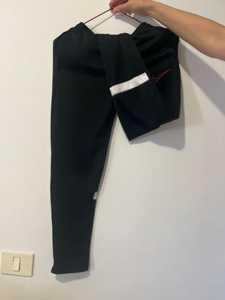 Ropa nike, silver, jordan y mckenzie