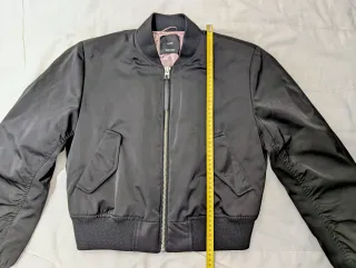 Bomber Mango Negro Talla S