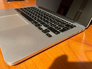 Apple MacBook Pro 13 pollici retina batteria nuova