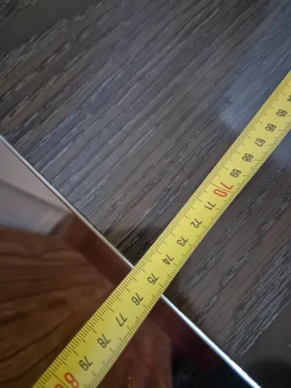 Tavolino vintage in bambù con ruote