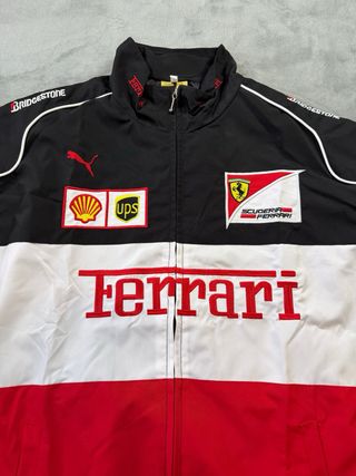 Chaqueta Ferrari F1 Roja Blanca y Negra Vintage XL