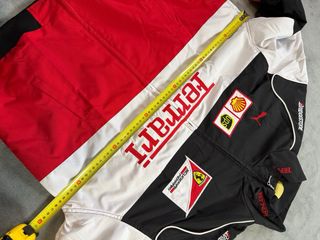 Chaqueta Ferrari F1 Roja Blanca y Negra Vintage XL