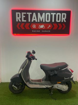 Vespa LX 50 Negra