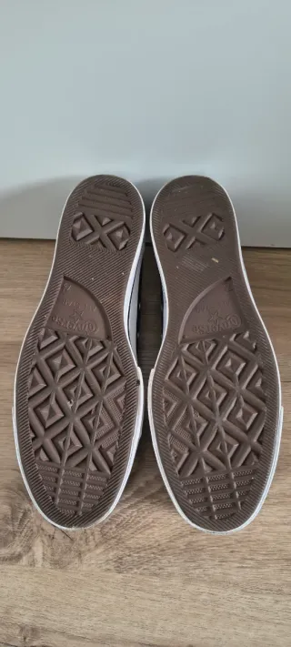 Converse con plataforma talla 41 color negro