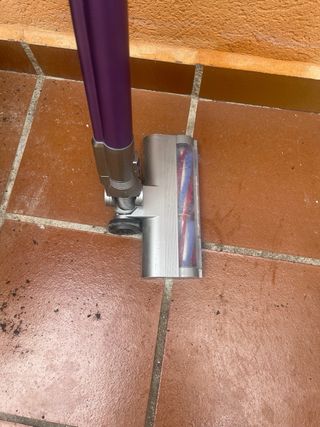 Aspiradora a batería morada