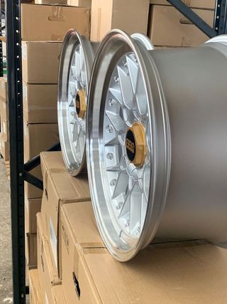 YA EN STOCK! 8x17 y 9x17 5X100 4X100 SILVER lip p