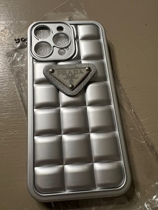 Cover iphone 14 pro max Prada Argento Trapuntato