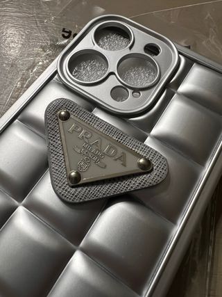 Cover iphone 14 pro max Prada Argento Trapuntato