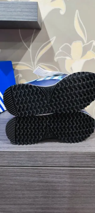 Adidas ZX 700 HD talla 36