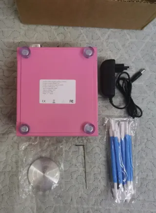 Torno para Cerámica Eléctrico color Rosa