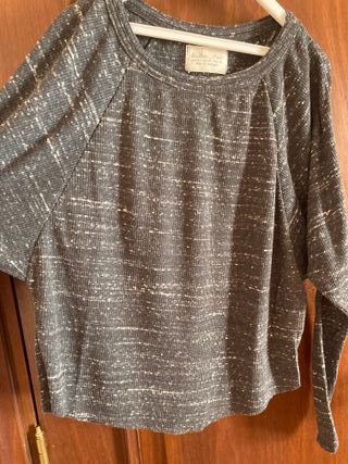 Camiseta Zara gris jaspeada manga larga