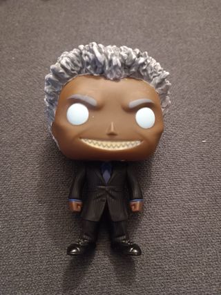 Funko Pops sin caja pero en perfecto estado.