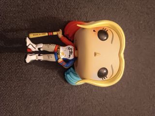 Funko Pops sin caja pero en perfecto estado.