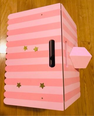 Casa delle bambole con accessori Eurekakids