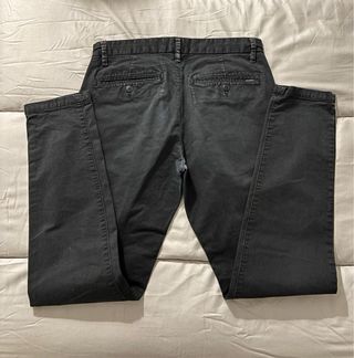 Pantalón chino Pull&Bear negro