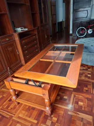 Muebles de salón madera oscura