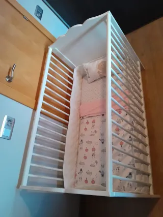 Cuna Ikea para bebé