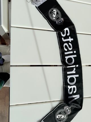 Bufanda Real Madrid reversible