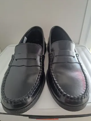 Zapatos Castellanos Negros