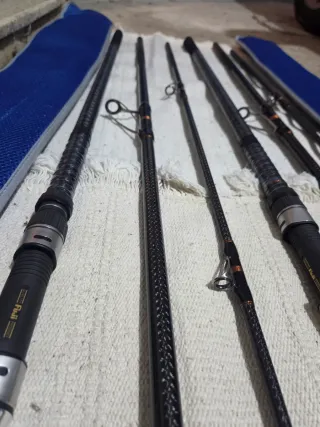 Pareja Cañas Pesca Yuki Neos Clas 4.20