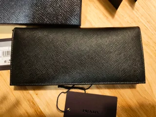Cartera Prada Negra