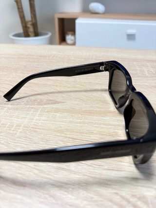 Gafas de sol Saint Laurent negras