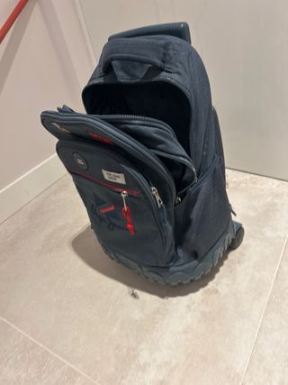 Mochila Pepe Jeans Azul con detalles rojos