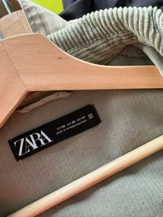 Sobrecamisa Zara verde militar pana