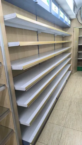 EXPOSITORES ESTANTERIAS MOSTRADORES LEJAS