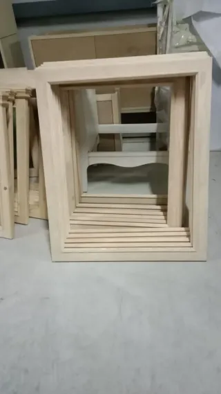 Lote de marcos de madera