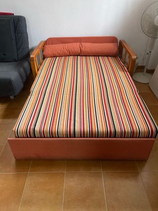 Sofá Cama Madera y Tela Rayas