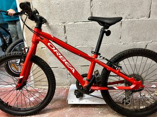 Bicicleta Orbea Infantil Roja en perfecto estado