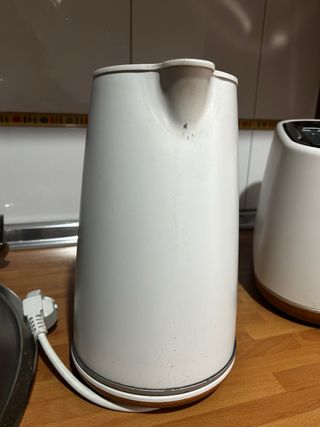 Hervidor y Tostadora Cecotec