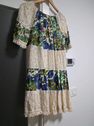 Vestido talla 44 floral encaje